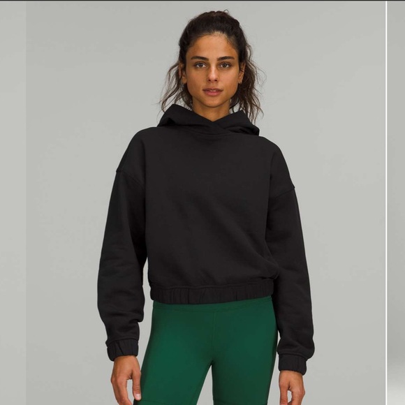 lululemon athletica Tops - Lululemon women's Relaxed Cropped Hoodie black size 6